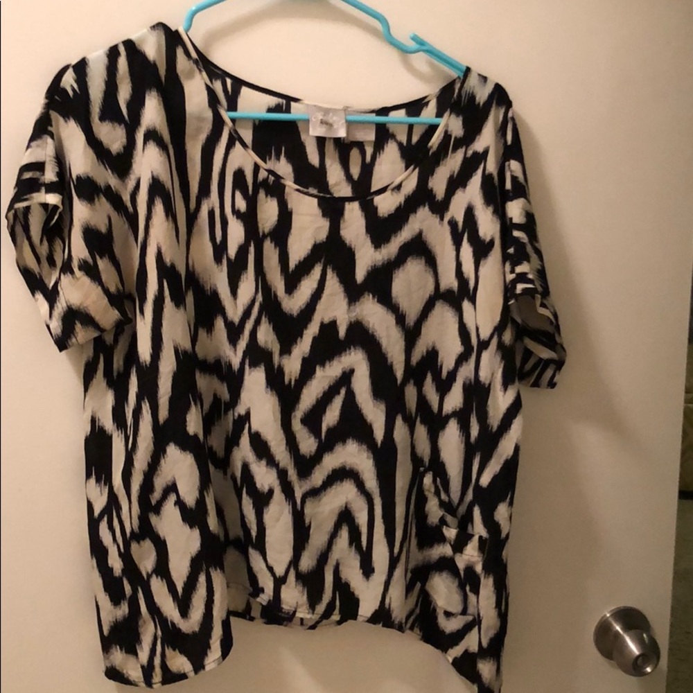 Black and white dressy top